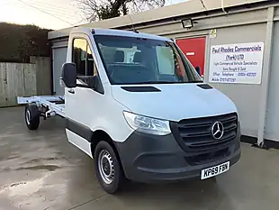 Used 2019 Mercedes-Benz Sprinter Lwb Chassis Cab White - Interior and Exterior details 3