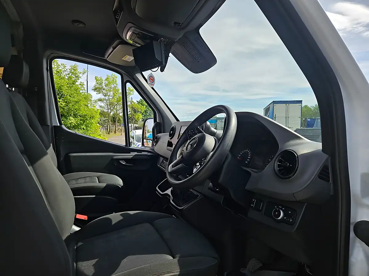 Used 2019 Mercedes-Benz Sprinter Lwb Crew Van White - Interior and Exterior details 12