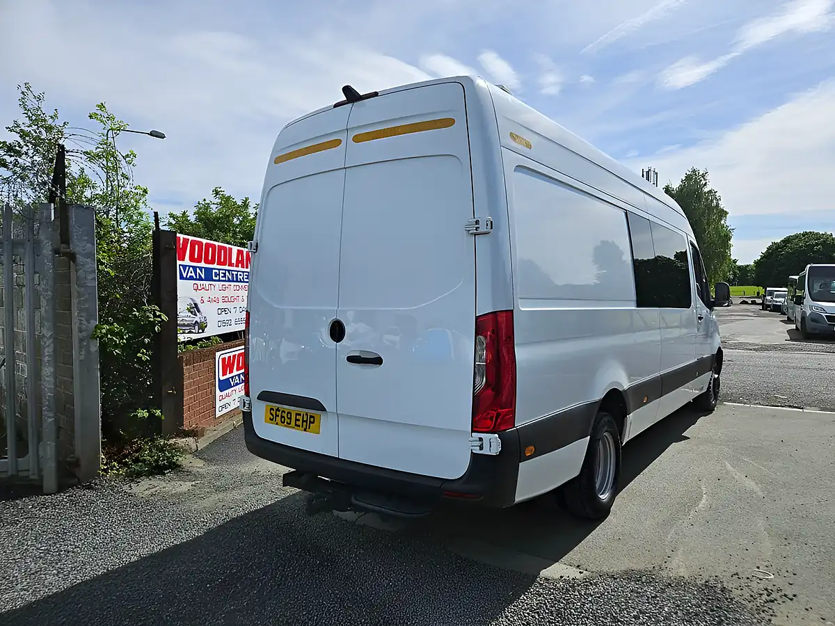 Used 2019 Mercedes-Benz Sprinter Lwb Crew Van White - Interior and Exterior details 8
