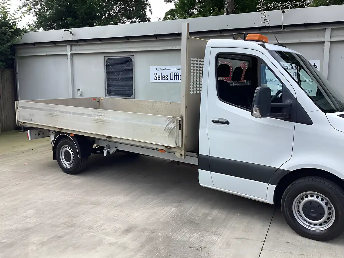 Used 2019 Mercedes-Benz Sprinter Lwb Drop-Side White - Interior and Exterior details 8