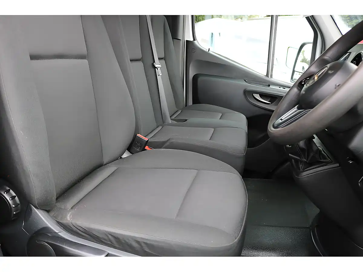Used 2019 Mercedes-Benz Sprinter Lwb White - Interior and Exterior details 13