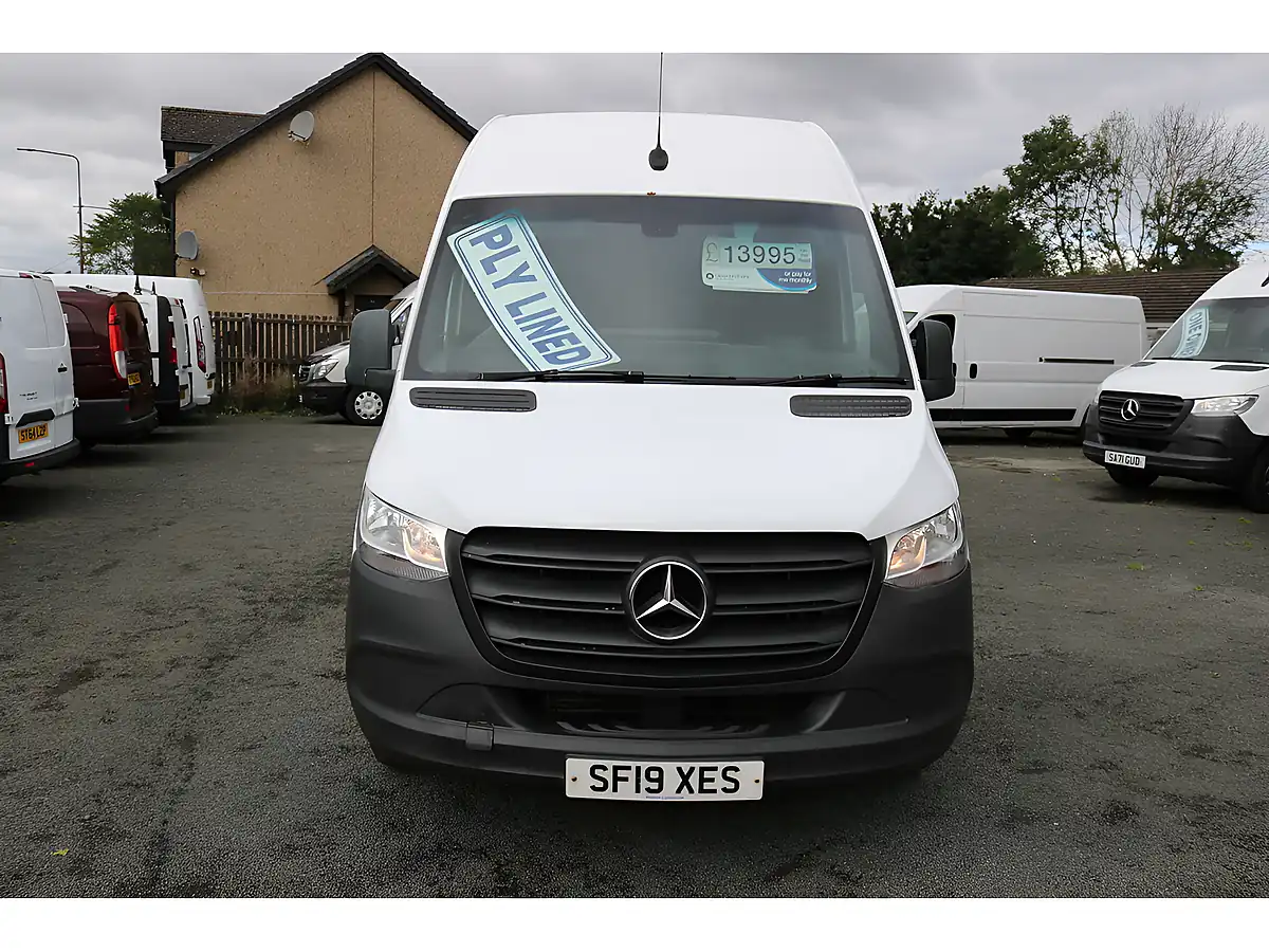 Used 2019 Mercedes-Benz Sprinter Lwb White - Interior and Exterior details 2