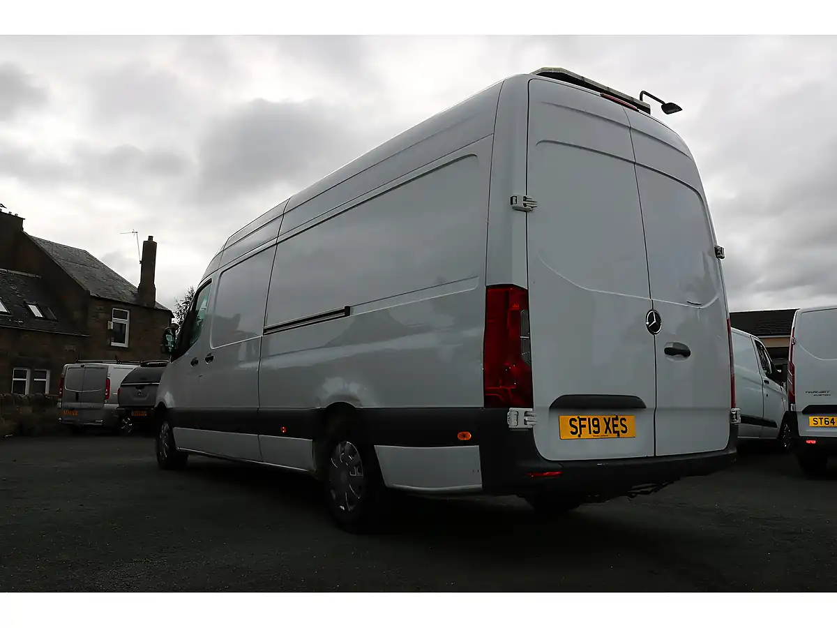 Used 2019 Mercedes-Benz Sprinter Lwb White - Interior and Exterior details 6