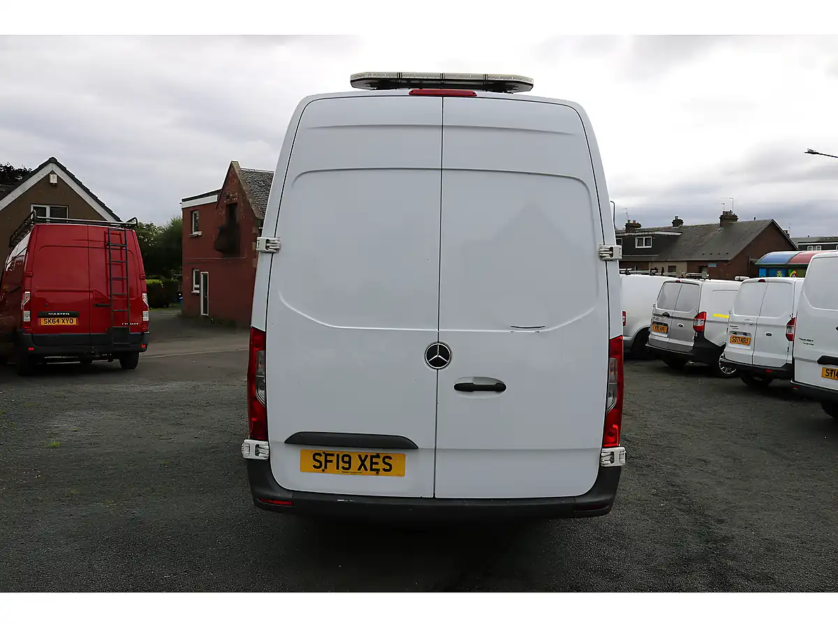 Used 2019 Mercedes-Benz Sprinter Lwb White - Interior and Exterior details 7