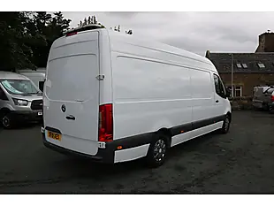 Used 2019 Mercedes-Benz Sprinter Lwb White - Interior and Exterior details 8