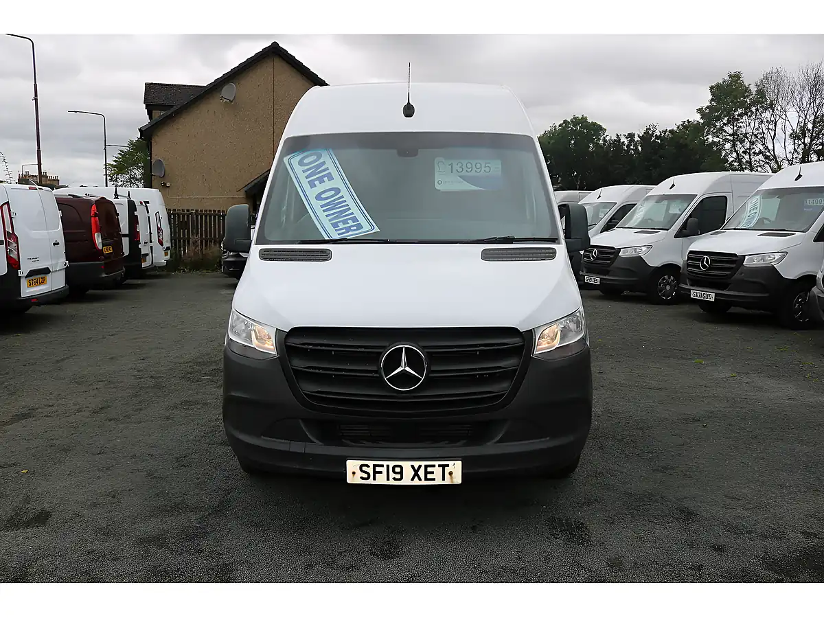 Used 2019 Mercedes-Benz Sprinter Lwb White - Interior and Exterior details 2