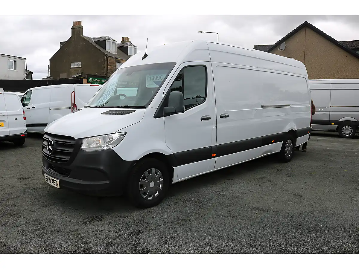 Used 2019 Mercedes-Benz Sprinter Lwb White - Interior and Exterior details 3