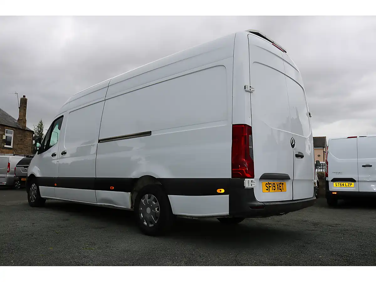 Used 2019 Mercedes-Benz Sprinter Lwb White - Interior and Exterior details 6