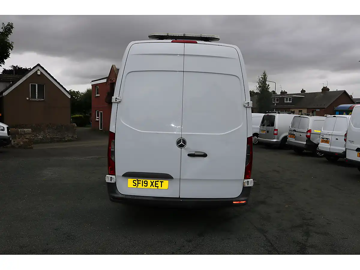 Used 2019 Mercedes-Benz Sprinter Lwb White - Interior and Exterior details 7