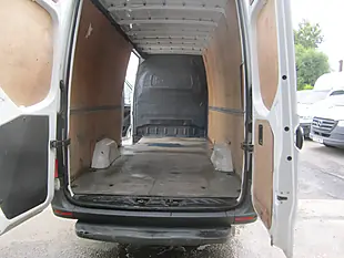 Used 2019 Mercedes-Benz Sprinter Lwb White - Interior and Exterior details 11