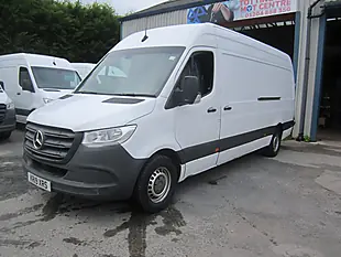 Used 2019 Mercedes-Benz Sprinter Lwb White - Interior and Exterior details 3