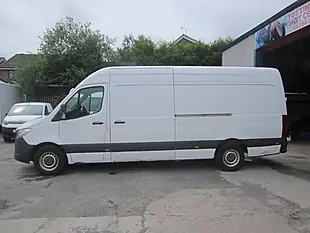 Used 2019 Mercedes-Benz Sprinter Lwb White - Interior and Exterior details 4