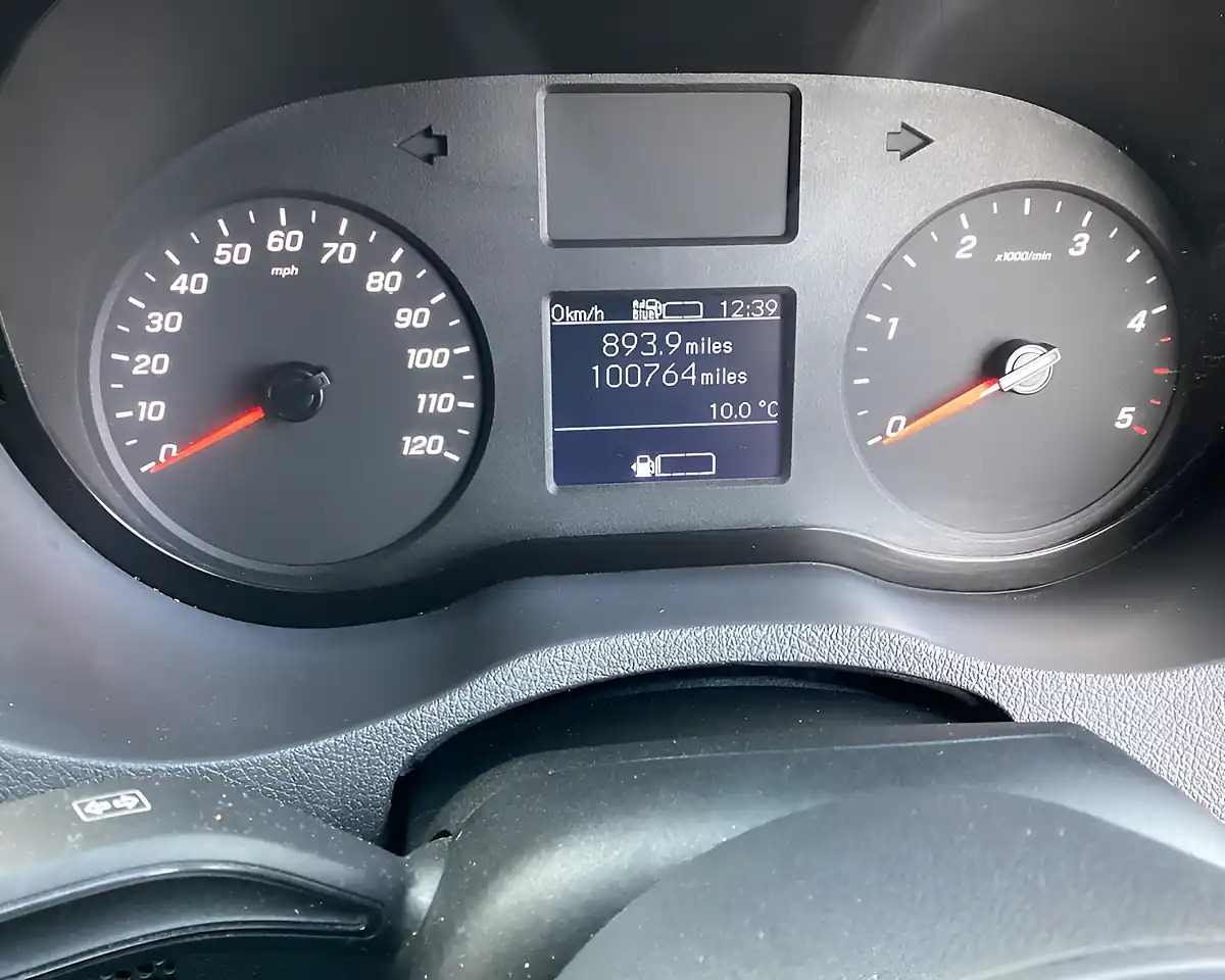 Used 2019 Mercedes-Benz Sprinter Mwb White - Interior and Exterior details 18