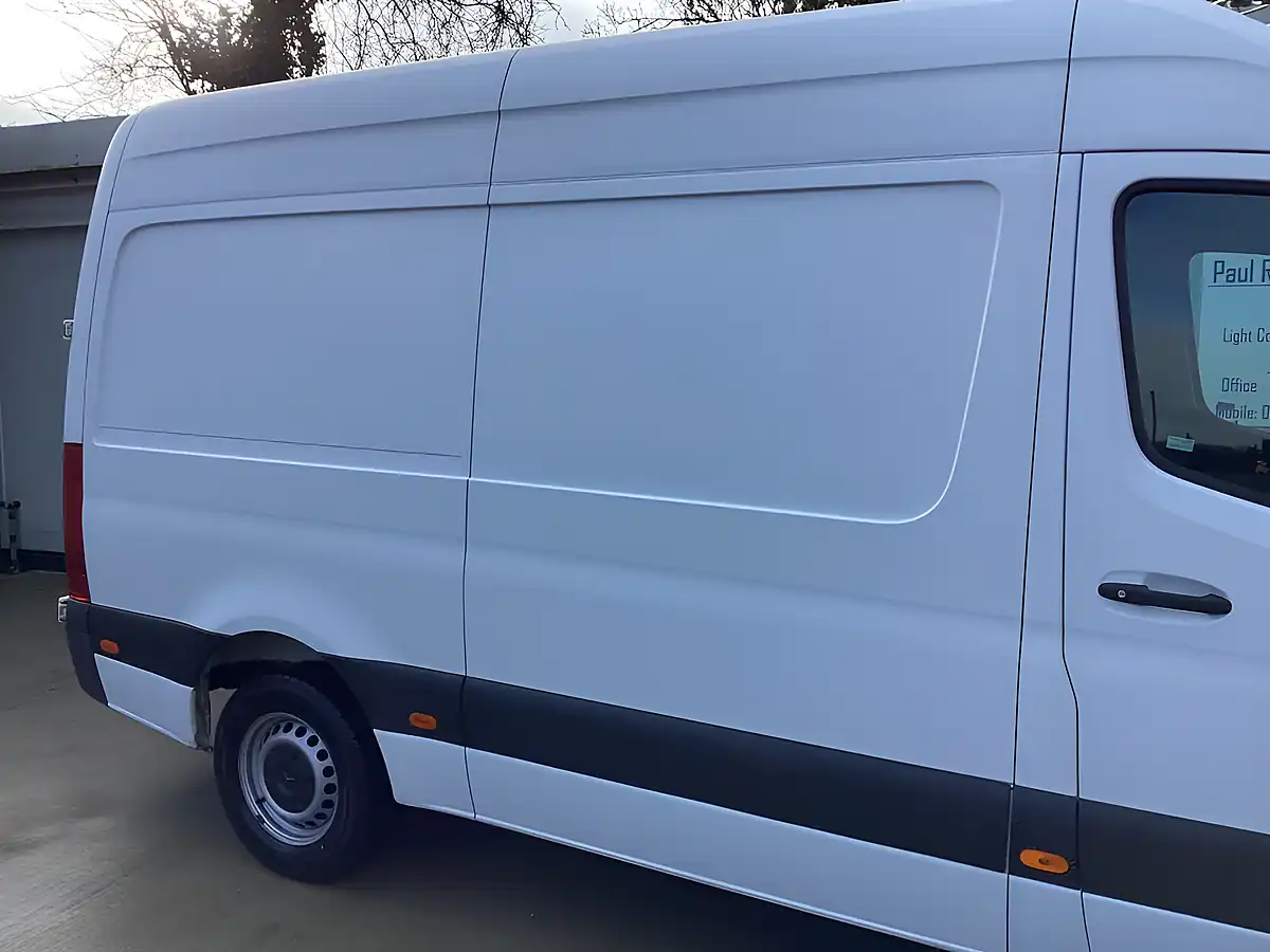 Used 2019 Mercedes-Benz Sprinter Mwb White - Interior and Exterior details 8