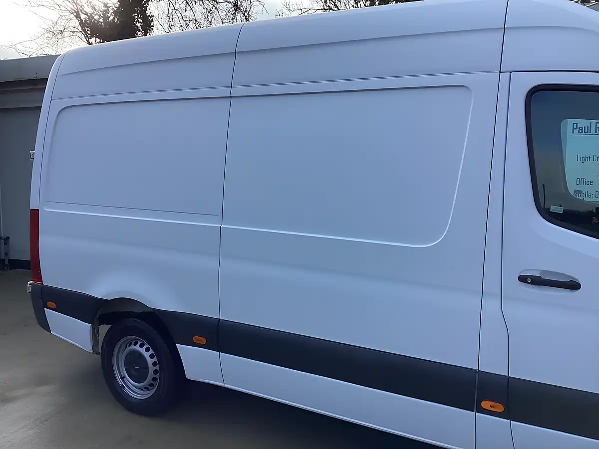 Used 2019 Mercedes-Benz Sprinter Mwb White - Interior and Exterior details 9
