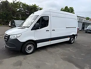 Used 2019 Mercedes-Benz Sprinter Panel Van White - Interior and Exterior details 14