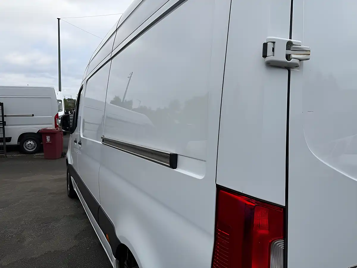Used 2019 Mercedes-Benz Sprinter Panel Van White - Interior and Exterior details 16