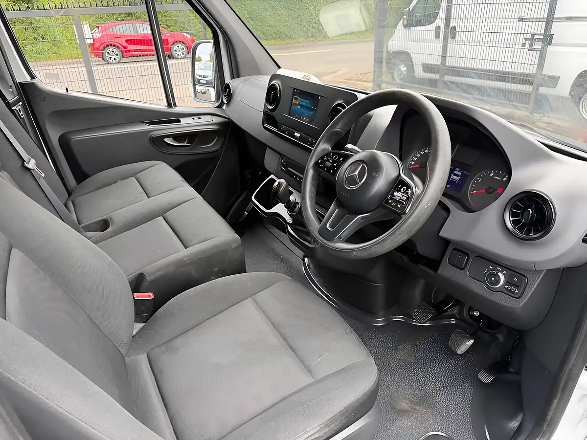 Used 2019 Mercedes-Benz Sprinter Panel Van White - Interior and Exterior details 3