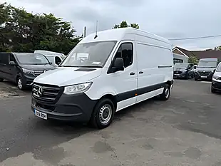 Used 2019 Mercedes-Benz Sprinter Panel Van White - Interior and Exterior details 8