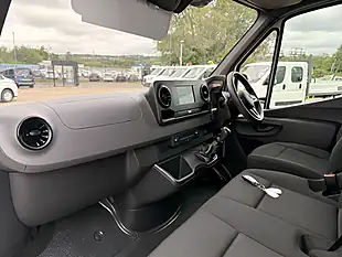 Used 2019 Mercedes-Benz Sprinter Premium White - Interior and Exterior details 14