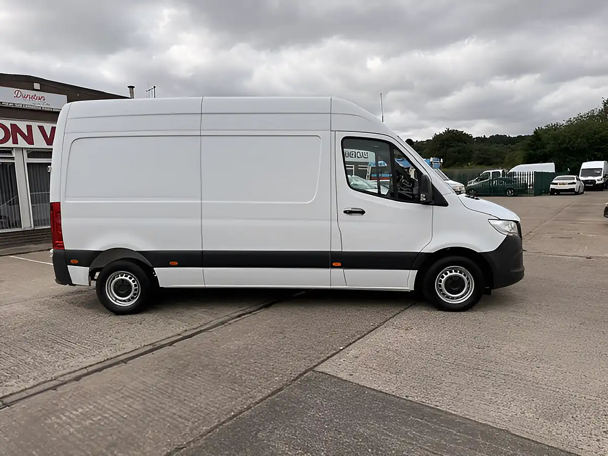Used 2019 Mercedes-Benz Sprinter Premium White - Interior and Exterior details 2
