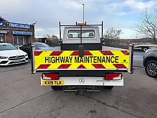 Used 2019 Mercedes-Benz Sprinter Tipper White - Interior and Exterior details 7