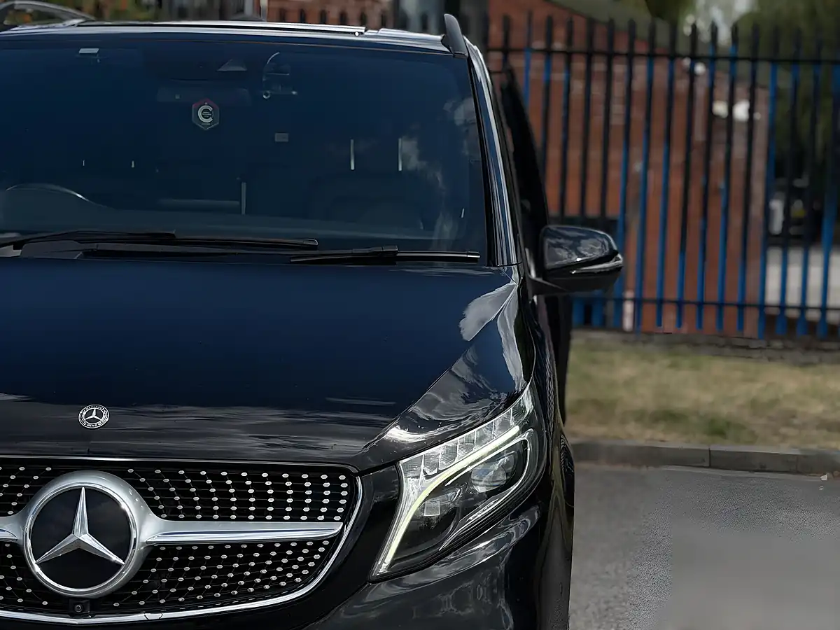 Used 2019 Mercedes-Benz V Class AMG Line Black - Interior and Exterior details 8
