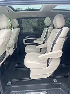 Used 2019 Mercedes-Benz V Class Sport Cavansite Blue Metallic - Interior and Exterior details 13