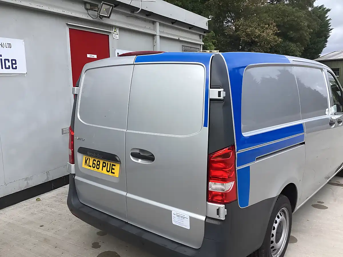 Used 2019 Mercedes-Benz Vito 114 Lwb Silver - Interior and Exterior details 10