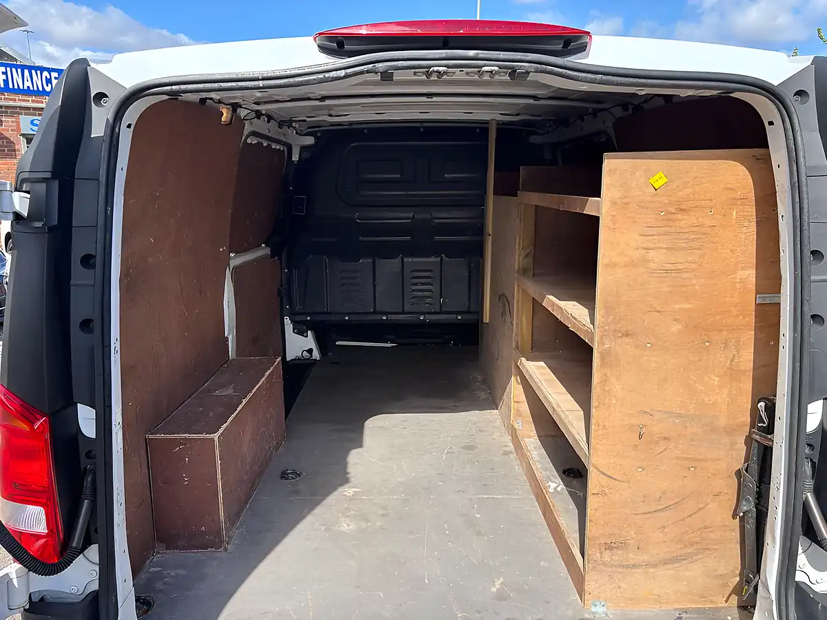 Used 2019 Mercedes-Benz Vito L2 White - Interior and Exterior details 13