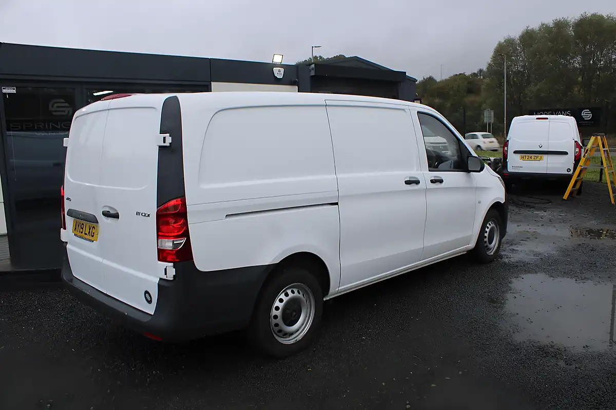 Used 2019 Mercedes-Benz Vito Panel Van L2 White - Interior and Exterior details 4