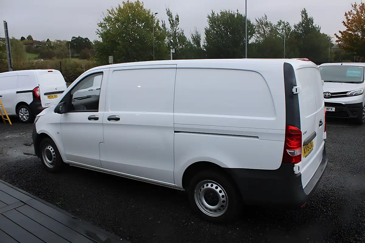 Used 2019 Mercedes-Benz Vito Panel Van L2 White - Interior and Exterior details 8