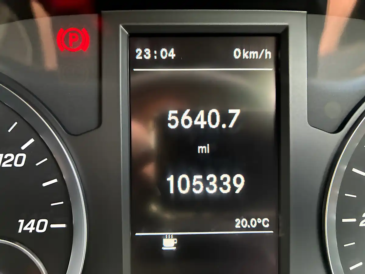 Used 2019 Mercedes-Benz Vito Progressive Silver - Interior and Exterior details 20