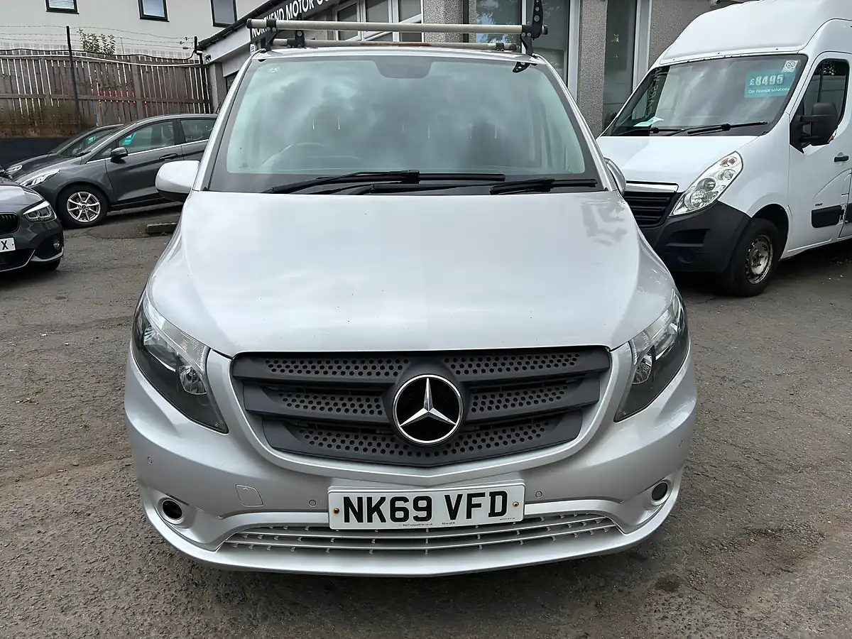Used 2019 Mercedes-Benz Vito Progressive Silver - Interior and Exterior details 3