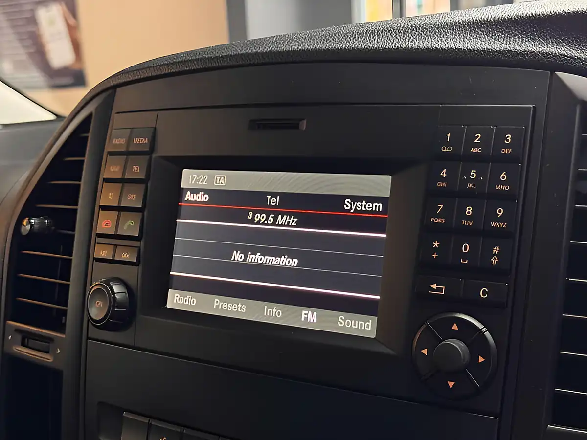 Used 2019 Mercedes-Benz Vito Select Silver - Interior and Exterior details 11