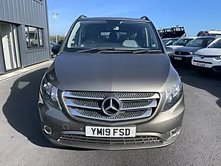Used 2019 Mercedes-Benz Vito Sport Dualiner 5 SEAT Crew Van Grey - Interior and Exterior details 3