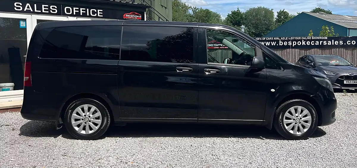 Used 2019 Mercedes-Benz Vito Tourer Select Black - Interior and Exterior details 11