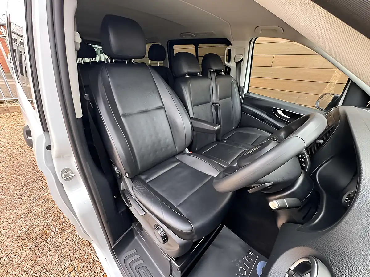 Used 2019 Mercedes-Benz Vito Tourer Select White - Interior and Exterior details 17