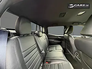 Used 2019 Mercedes-Benz X-Class Power Black - Interior and Exterior details 13