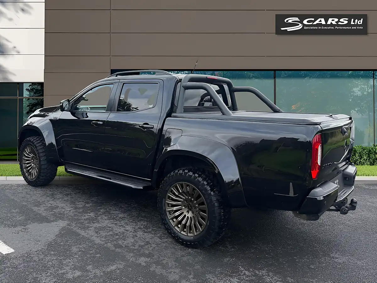 Used 2019 Mercedes-Benz X-Class Power Black - Interior and Exterior details 5