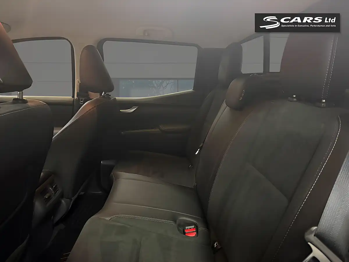Used 2019 Mercedes-Benz X-Class Power Black - Interior and Exterior details 14