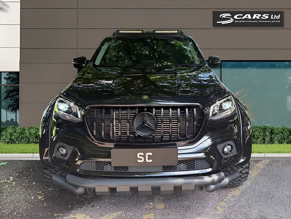Used 2019 Mercedes-Benz X-Class Power Black - Interior and Exterior details 4