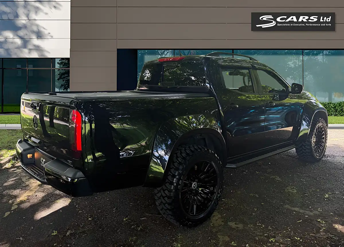 Used 2019 Mercedes-Benz X-Class Power Black - Interior and Exterior details 5