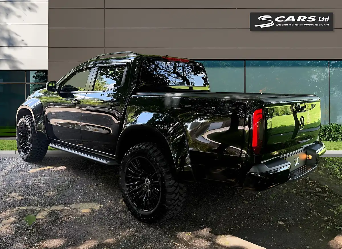 Used 2019 Mercedes-Benz X-Class Power Black - Interior and Exterior details 6