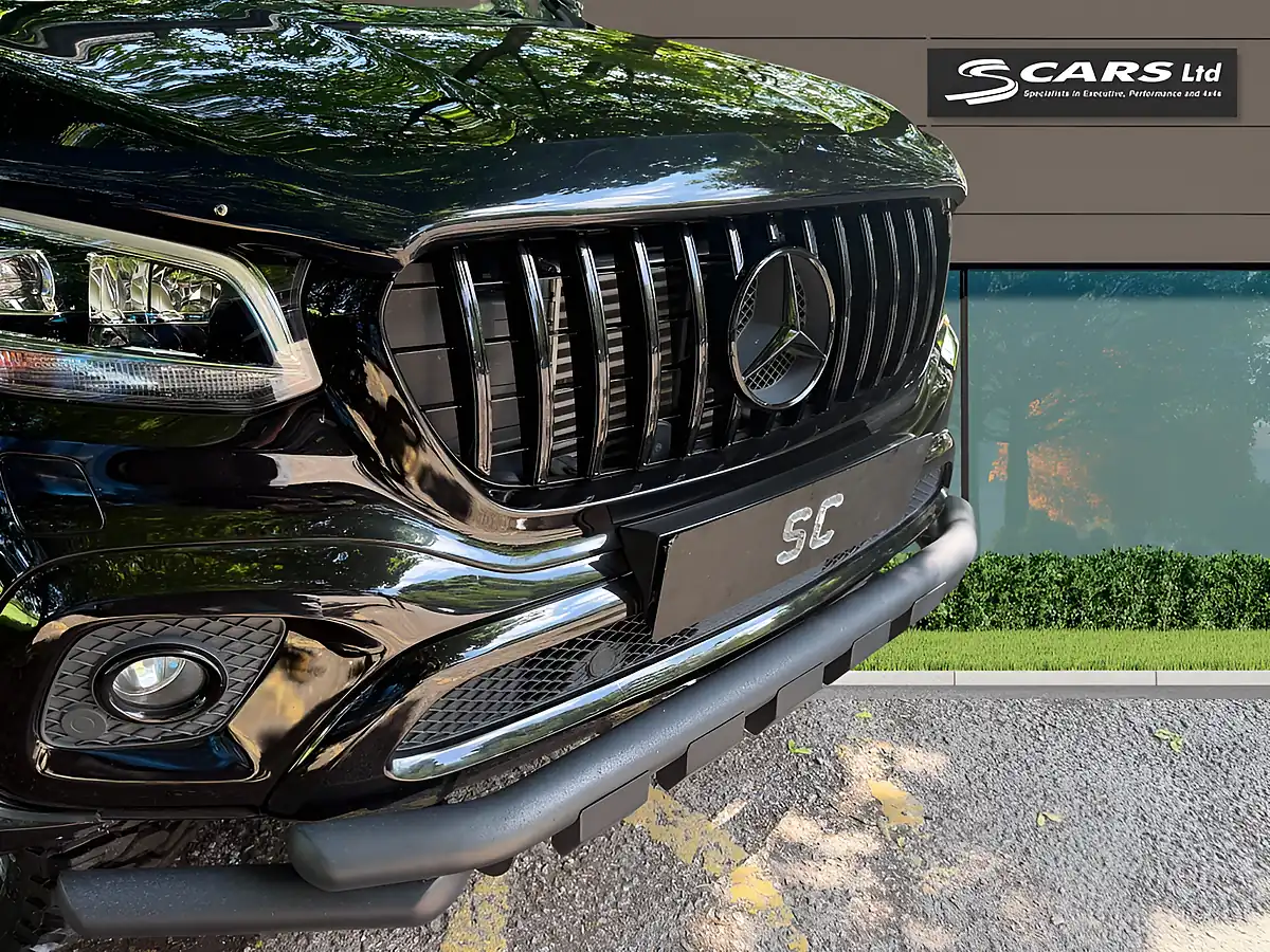 Used 2019 Mercedes-Benz X-Class Power Black - Interior and Exterior details 8