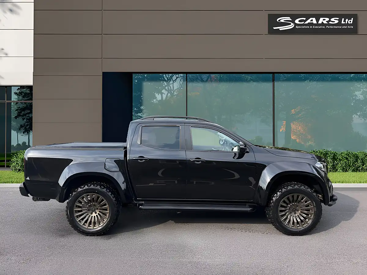 Used 2019 Mercedes-Benz X-Class Power Black - Interior and Exterior details 2