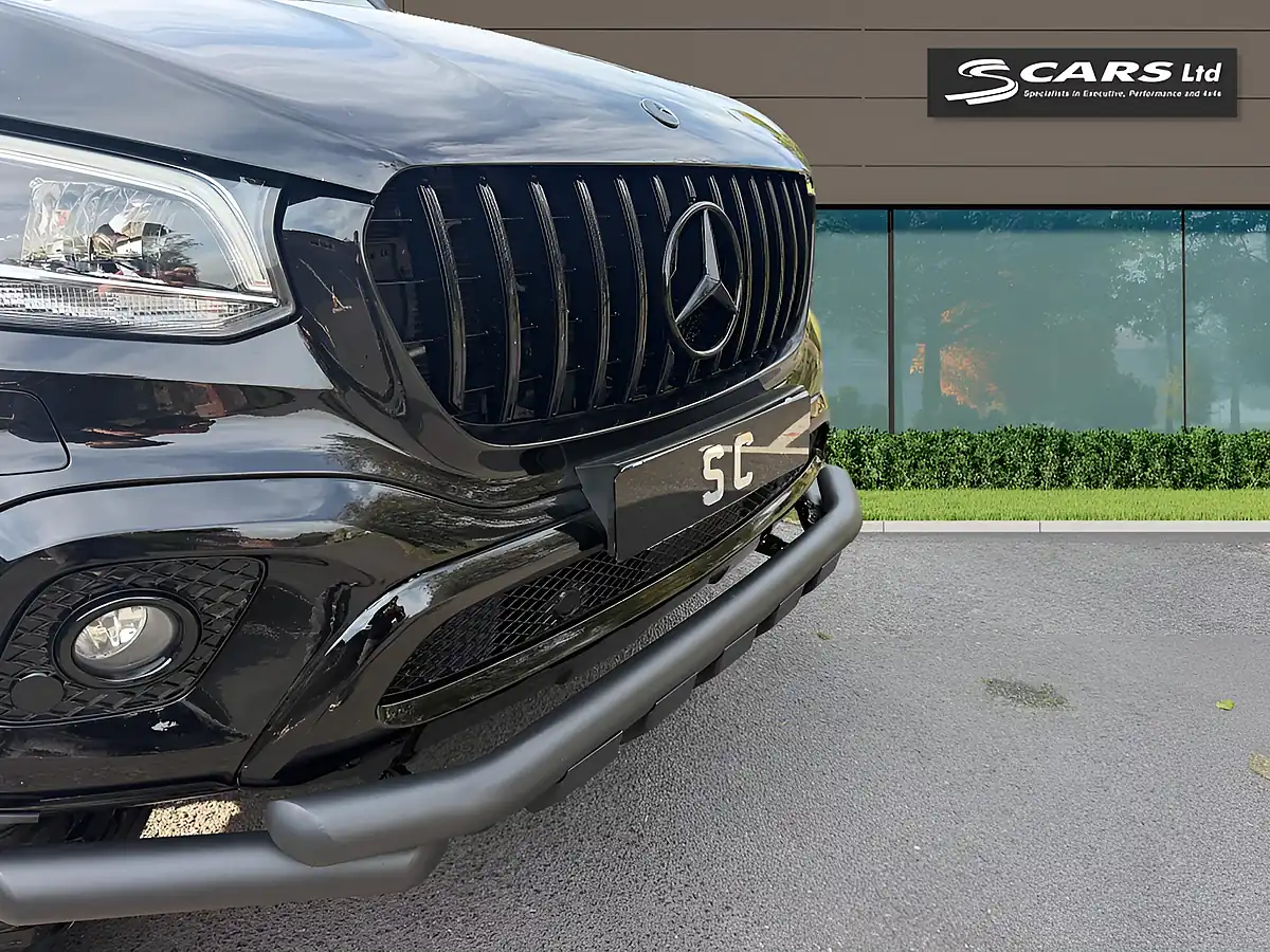 Used 2019 Mercedes-Benz X-Class Power Black - Interior and Exterior details 7
