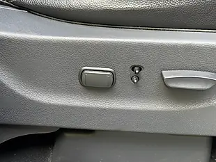 Used 2019 Mercedes-Benz X Class Power Black - Interior and Exterior details 17