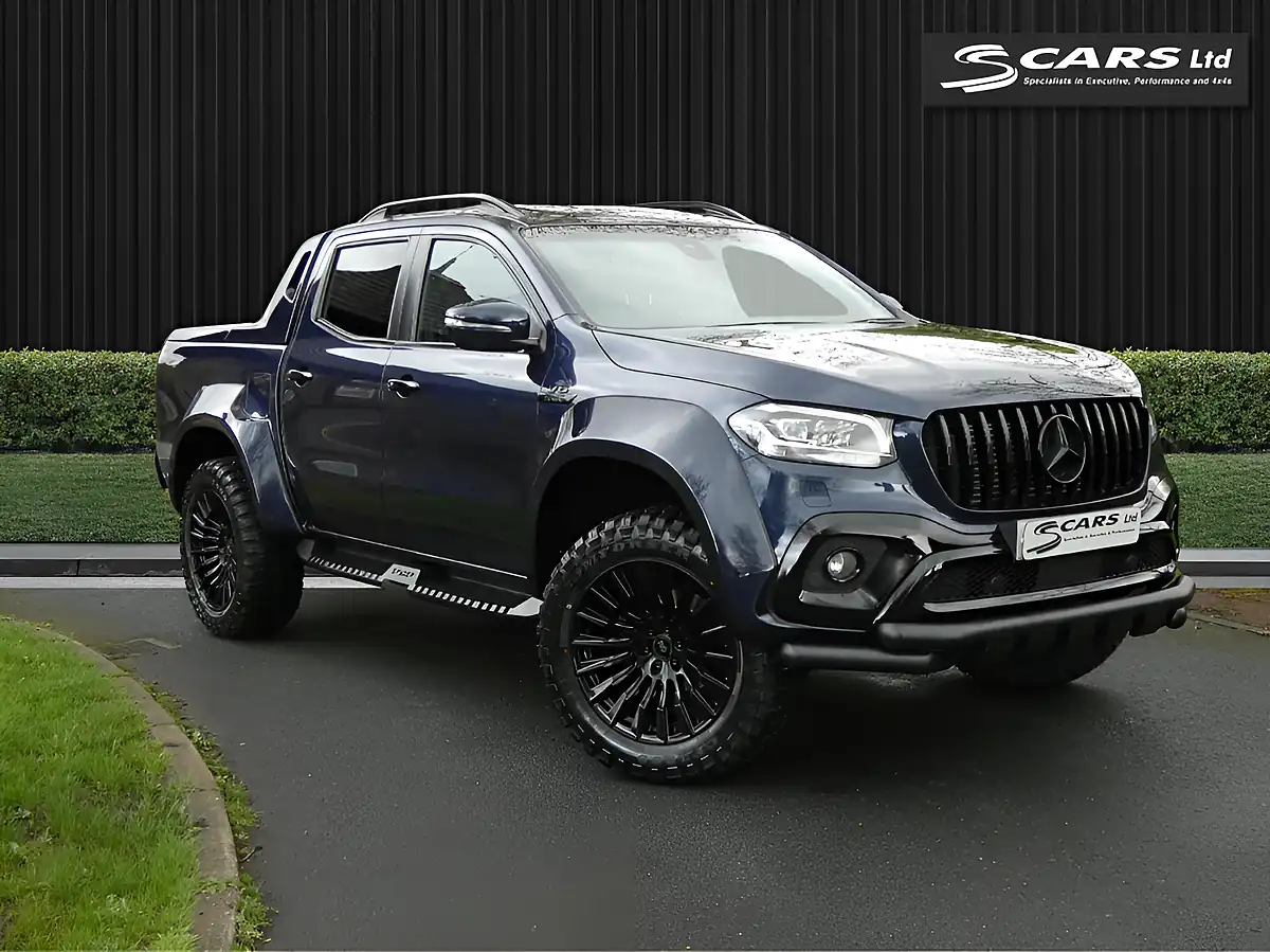 Used 2019 Mercedes-Benz X-Class Power Blue - Front View