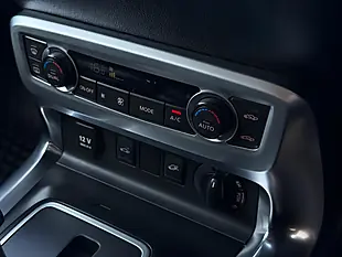 Used 2019 Mercedes-Benz X Class Power White - Interior and Exterior details 13